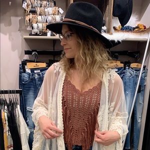 Meet your Posher, Marisa